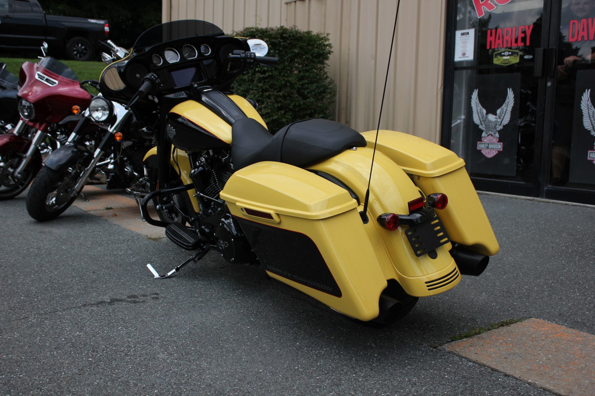 Street Glide® Special