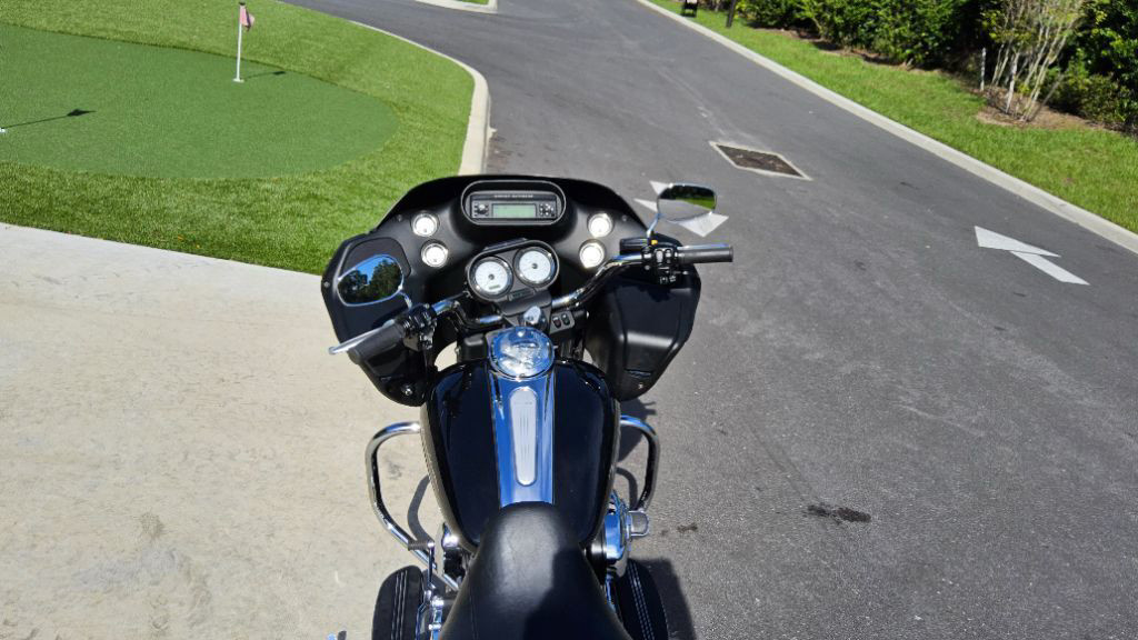 Road Glide® Custom