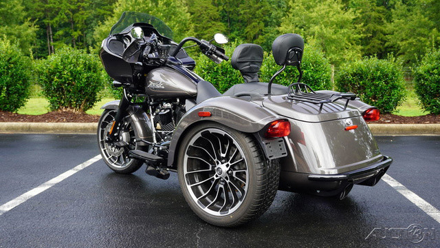 Road Glide® 3