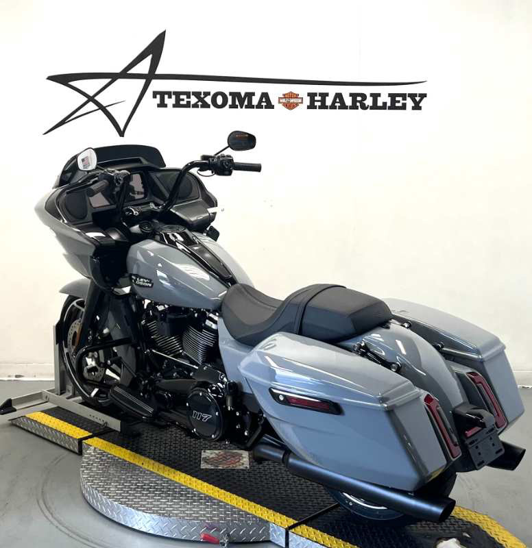 Road Glide®
