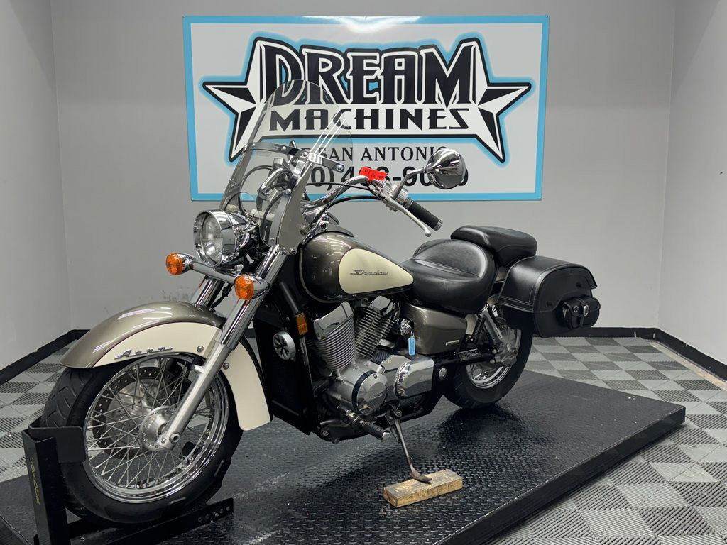Shadow 750 Aero