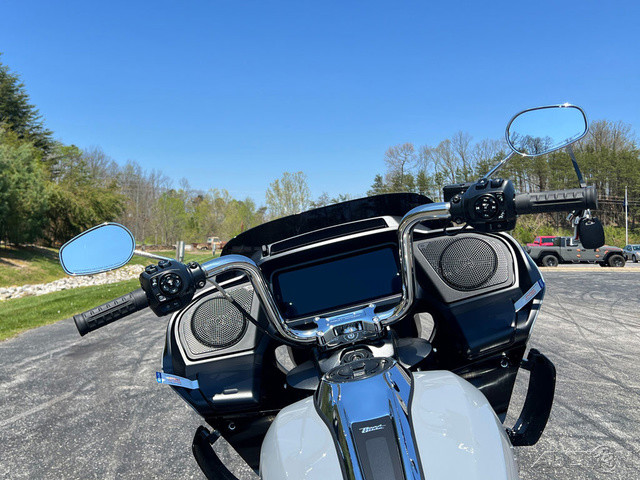 Road Glide®