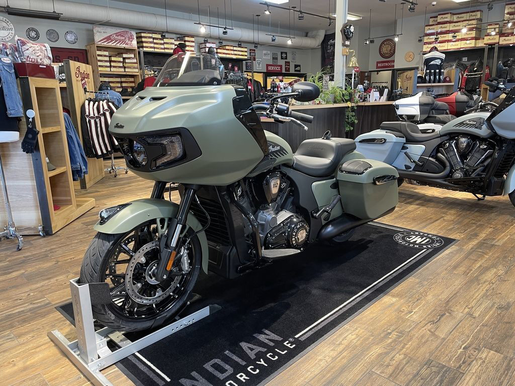 Challenger Dark Horse 112