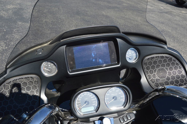 Road Glide® Ultra
