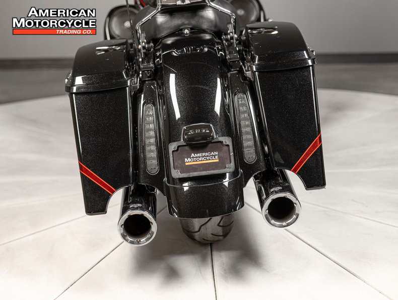 CVO™ Street Glide®