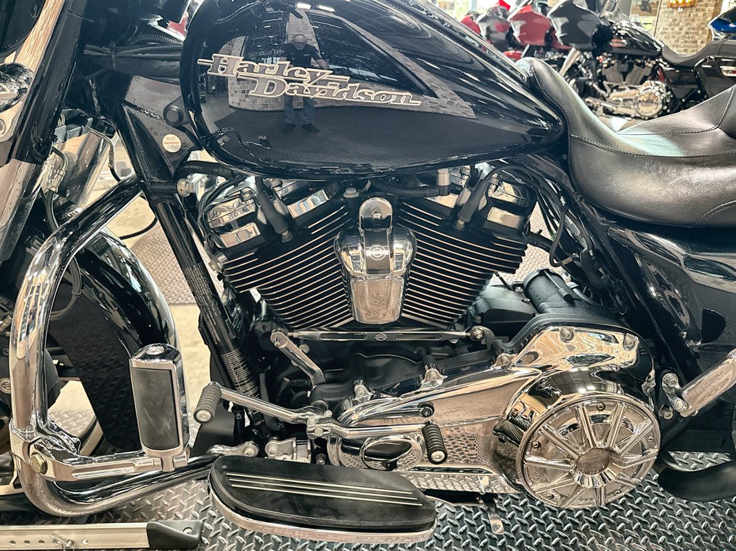 Street Glide® Special
