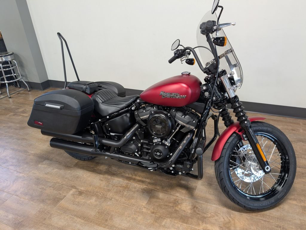 Softail® Street Bob®