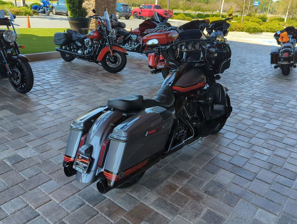 CVO® Street Glide®