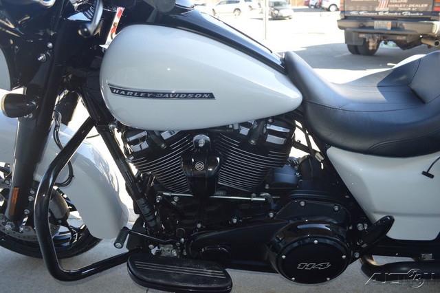 Street Glide® Special