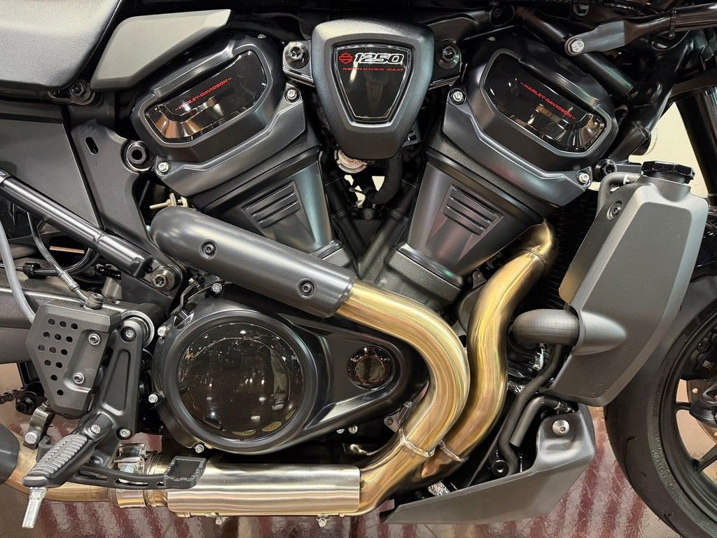 Pan America® 1250 ST