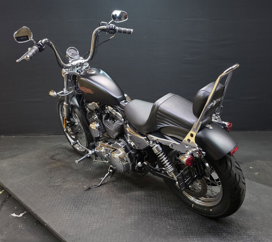 Sportster® Seventy-Two®