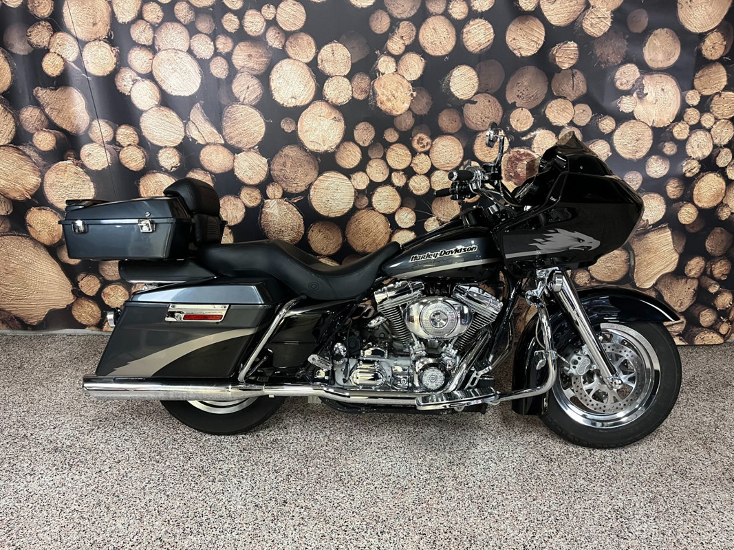 Road Glide®