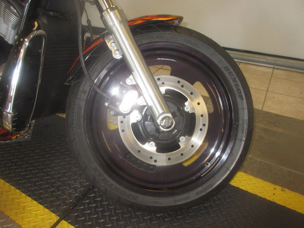 V-Rod® - Black Frame