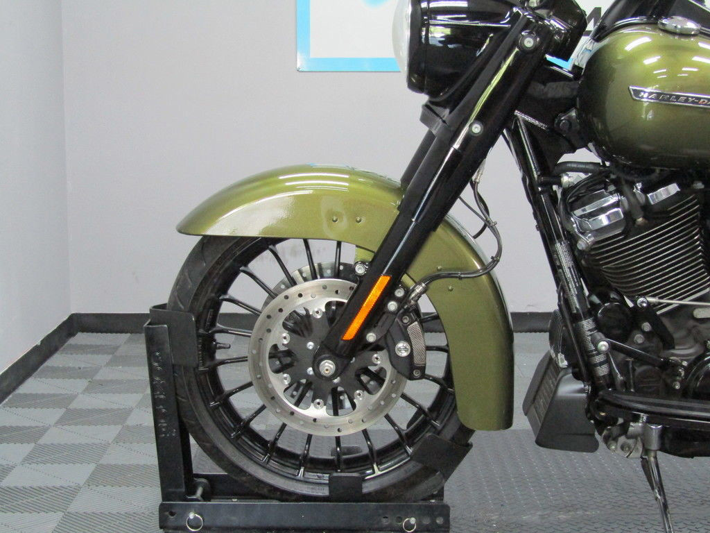Road King® Special