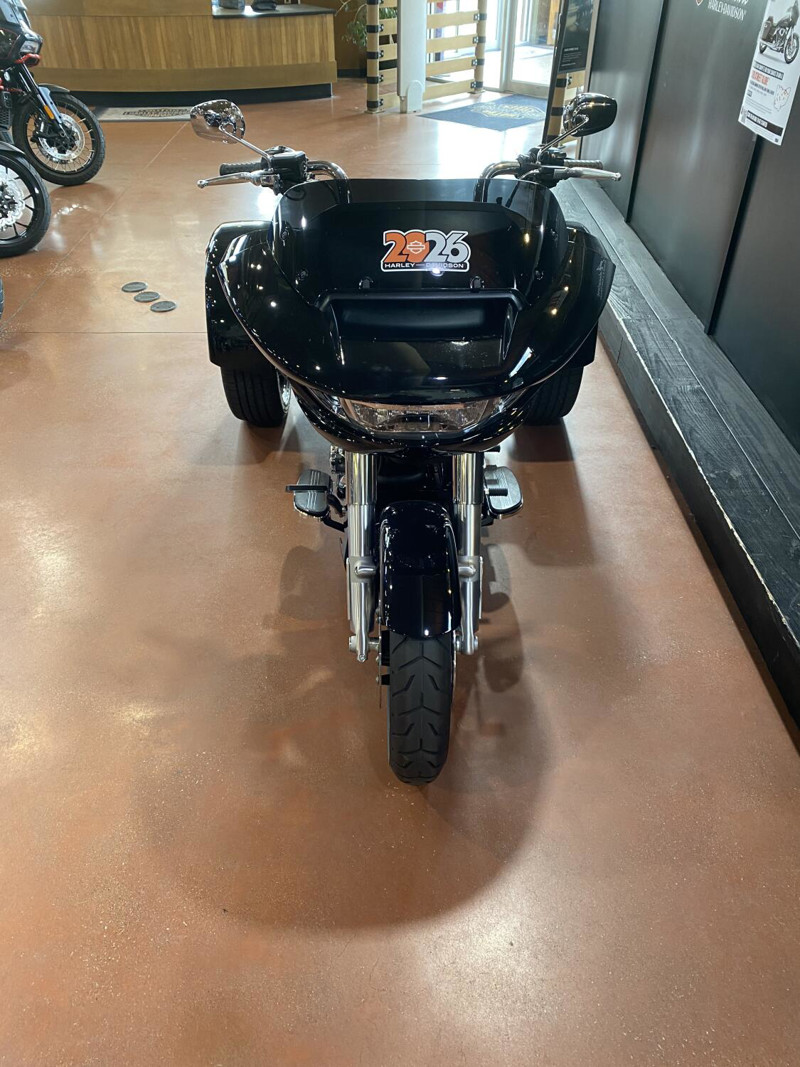 Road Glide® 3
