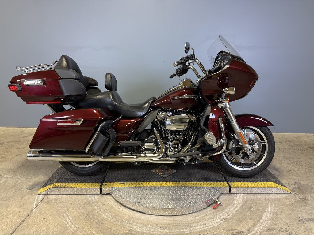 Road Glide® Ultra
