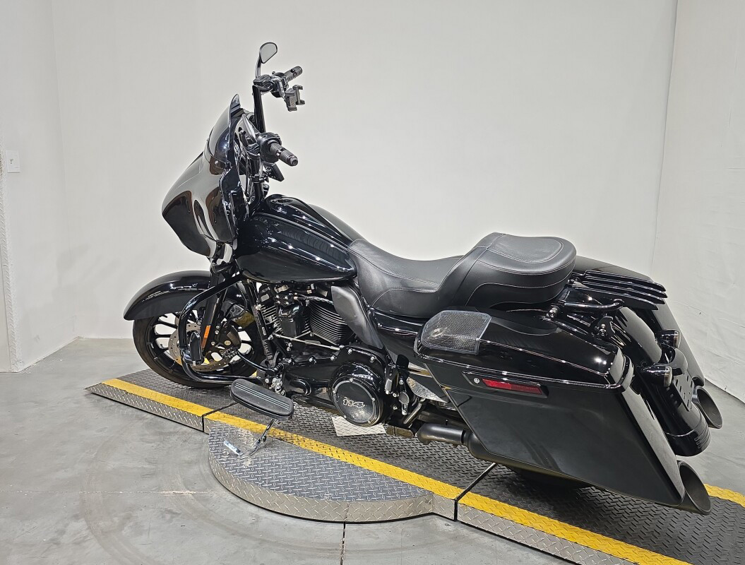 Street Glide® Special