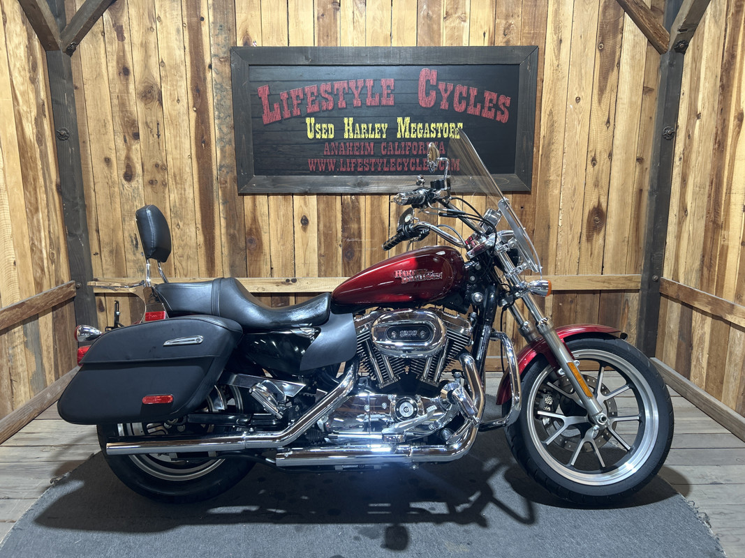 Sportster® SuperLow® 1200T