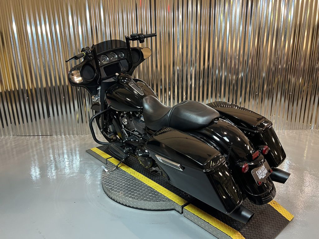 Street Glide® Special