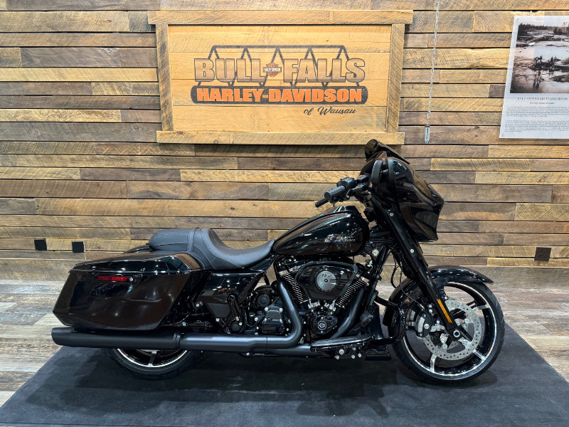 Street Glide®