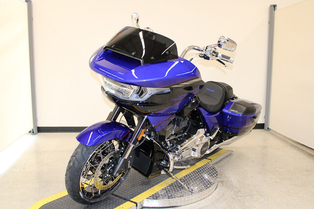 CVO® Road Glide®