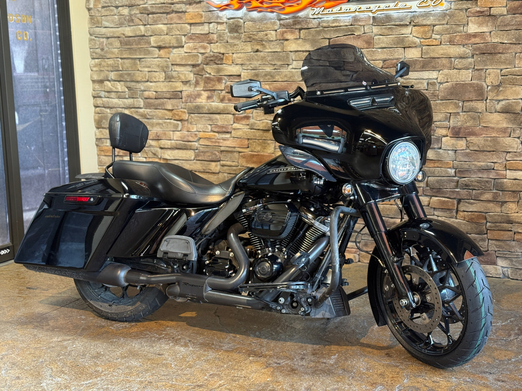 Street Glide® Special