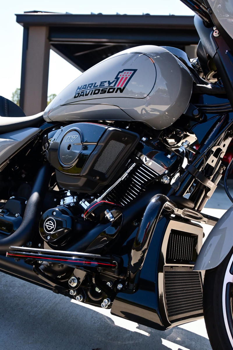 Street Glide®