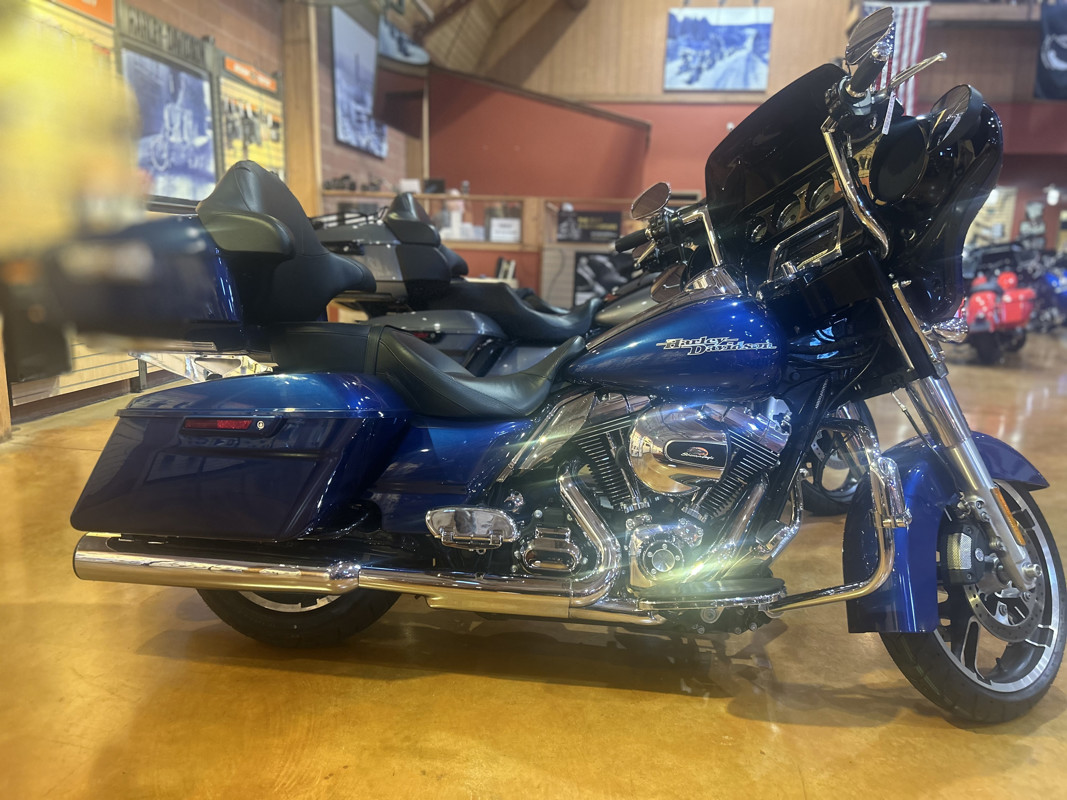 Street Glide® Special