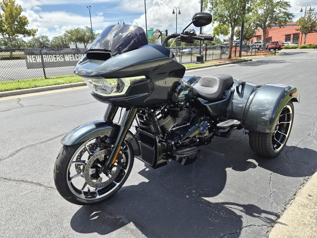 Road Glide® 3