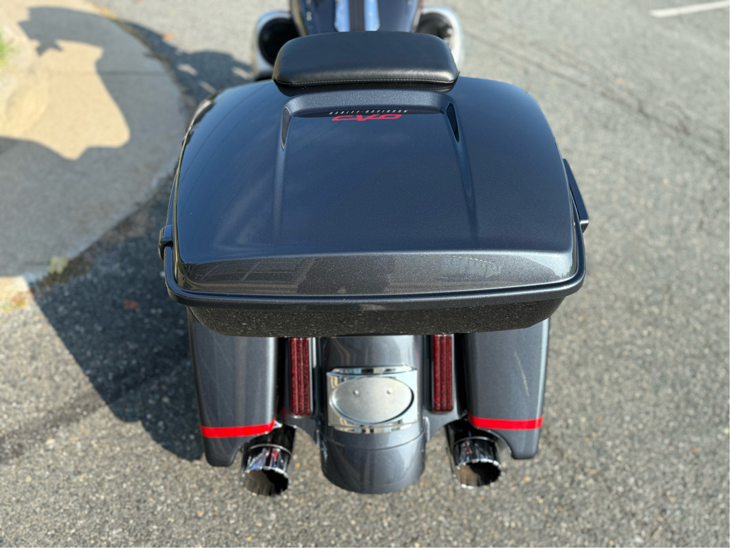 CVO® Street Glide®