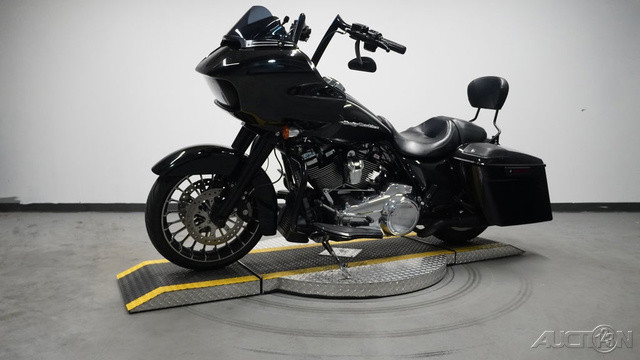 Road Glide® Special
