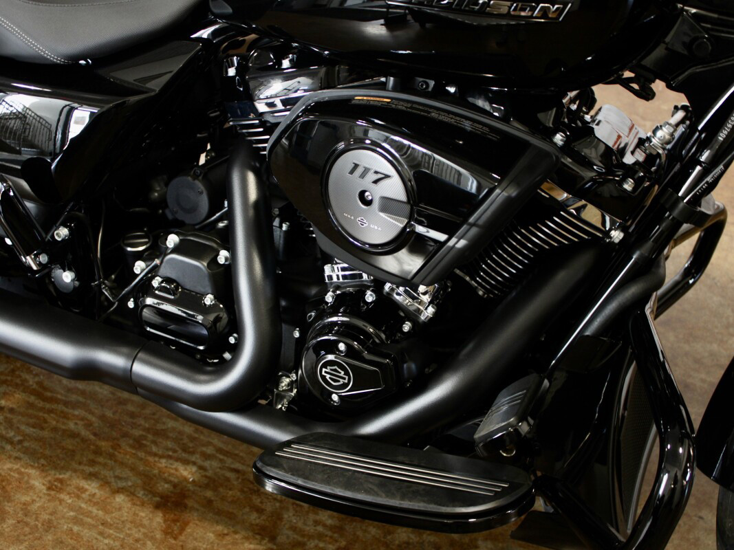 Street Glide®