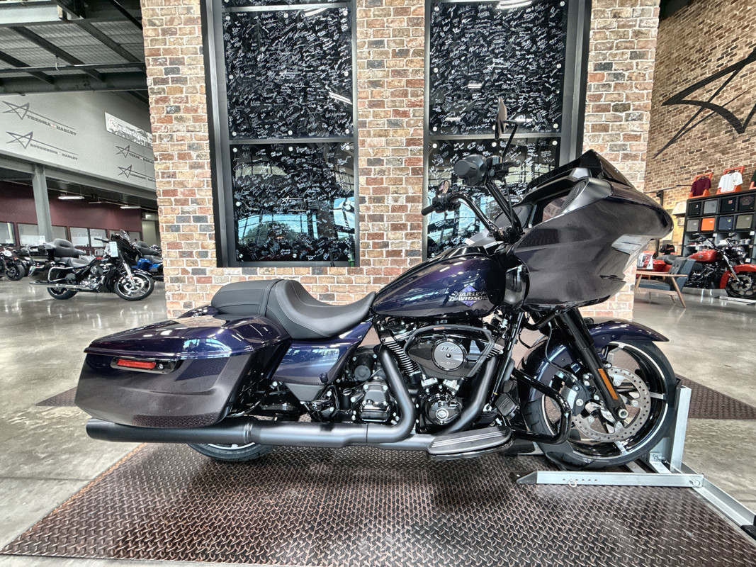 Road Glide®