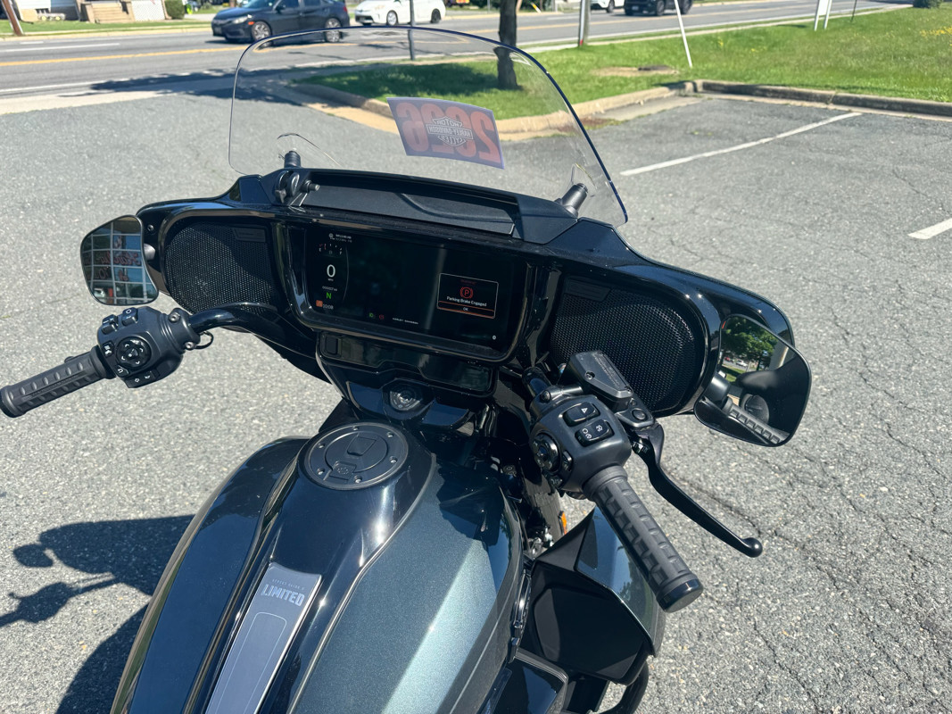 Street Glide® 3 Limited
