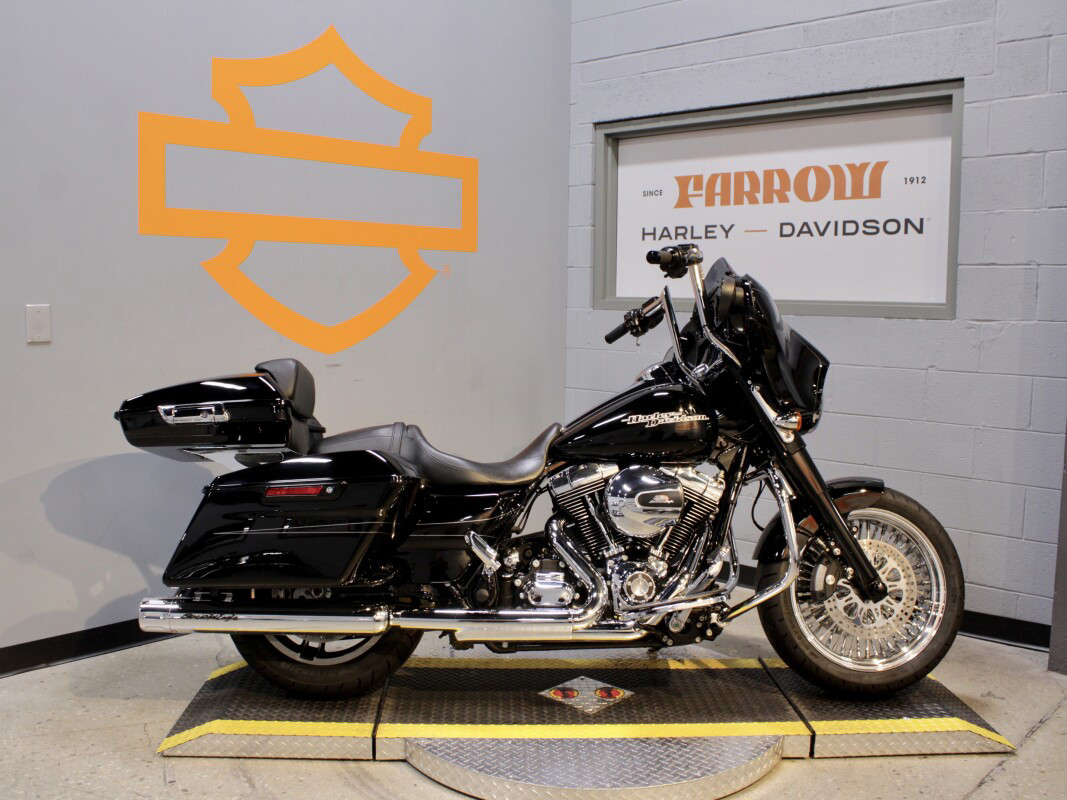 Street Glide® Special