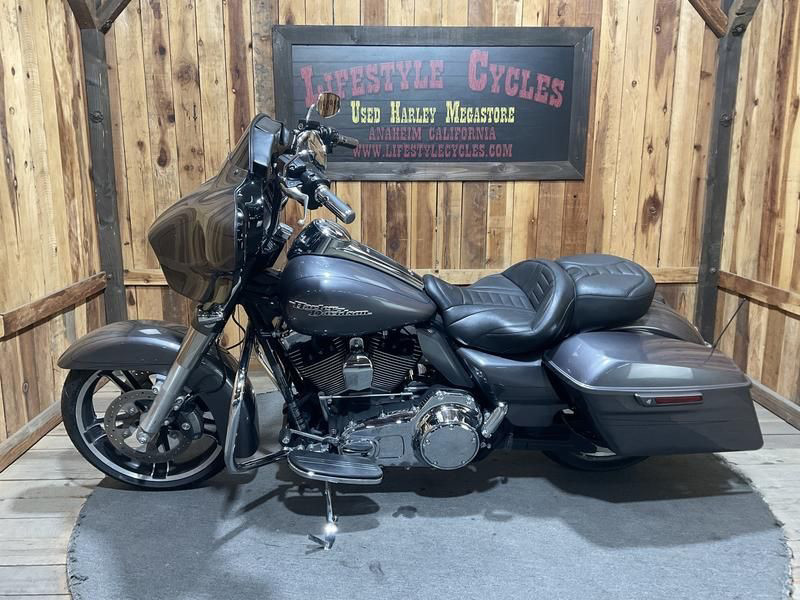 Street Glide® Special