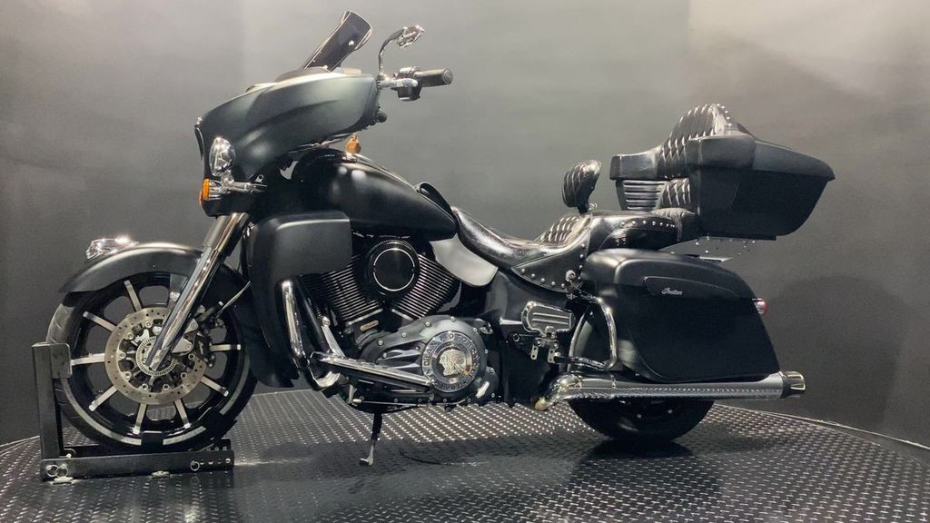 Roadmaster Dark Horse