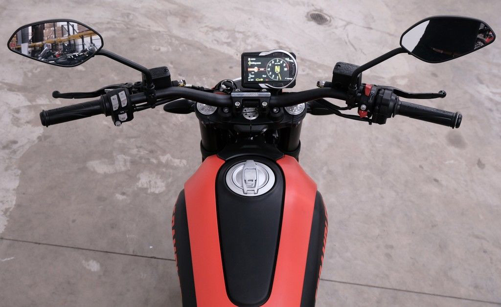 Scrambler Full Throttle ABS