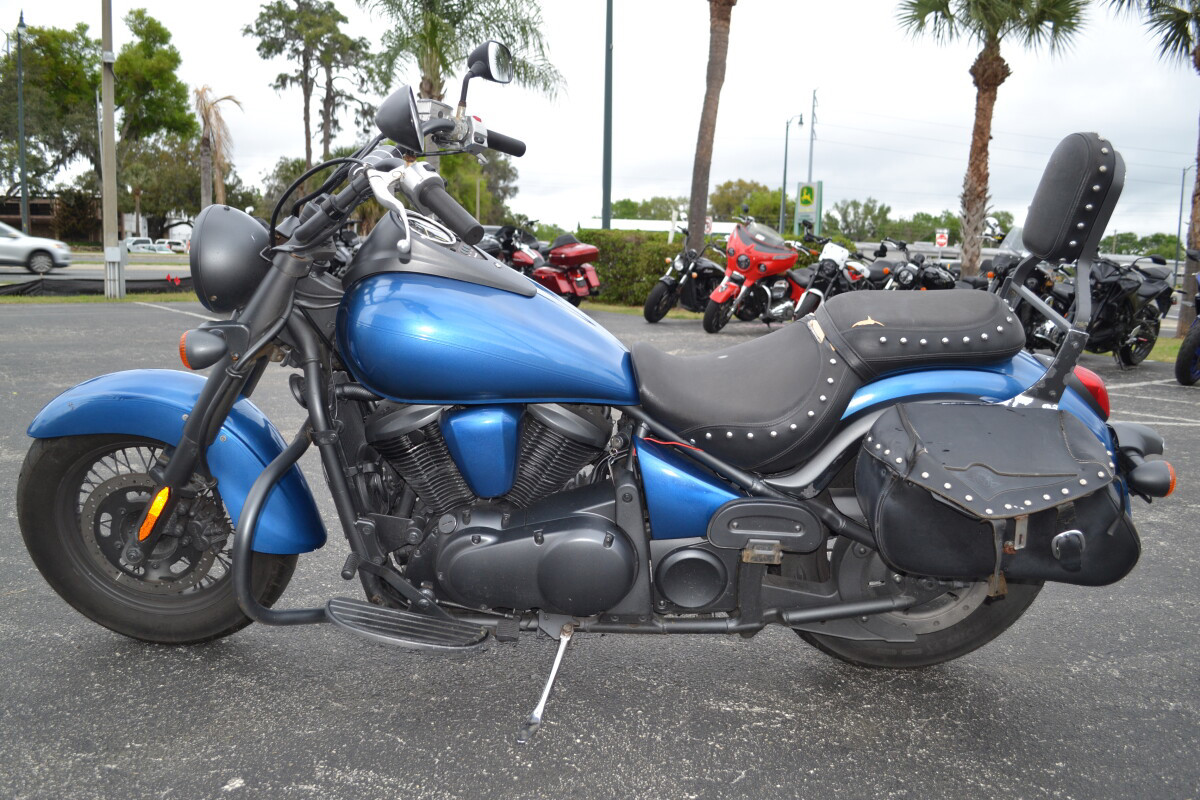 Vulcan 900 Classic LT