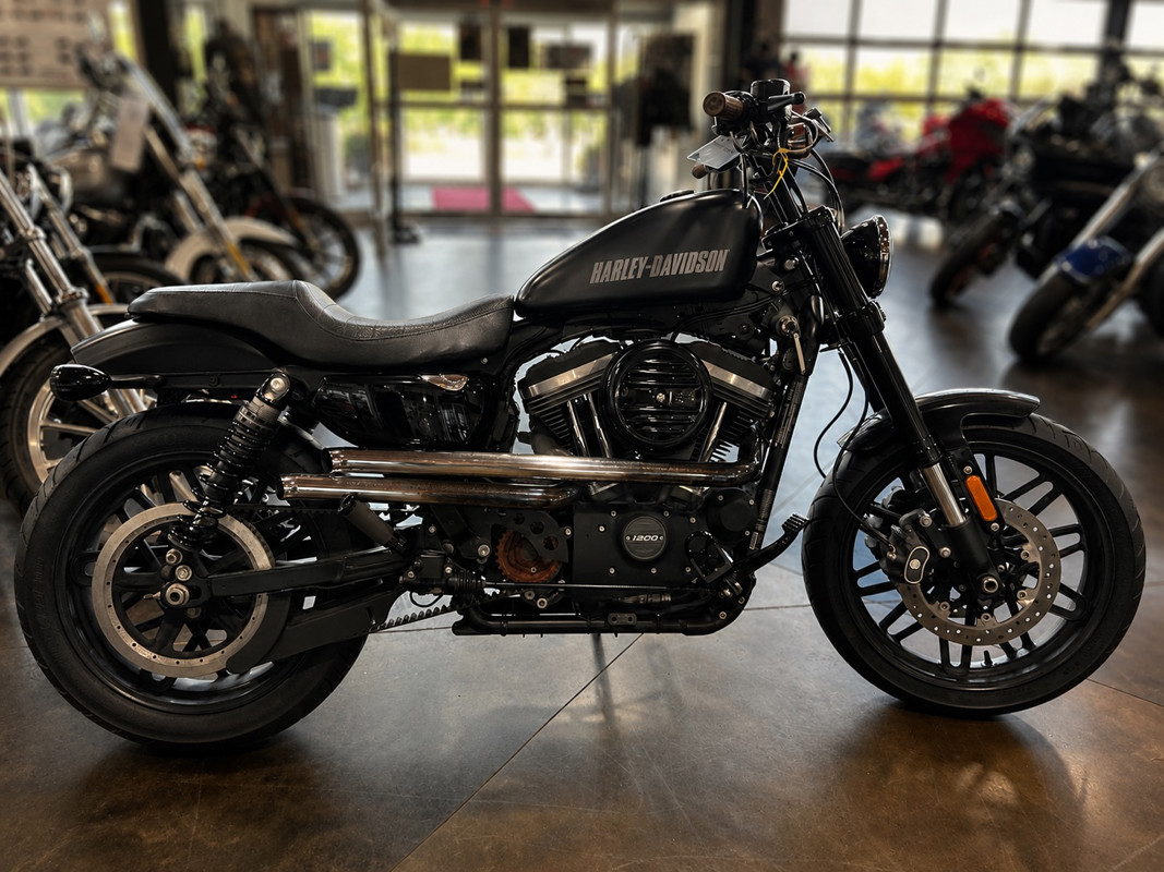 Sportster® Roadster®