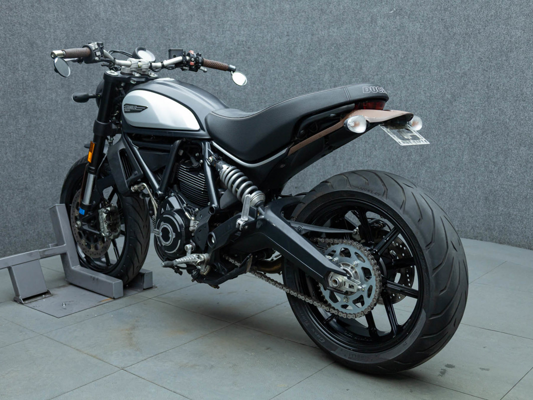 Scrambler Nightshift