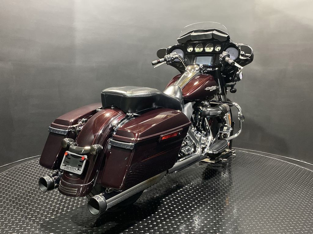 Street Glide® Special