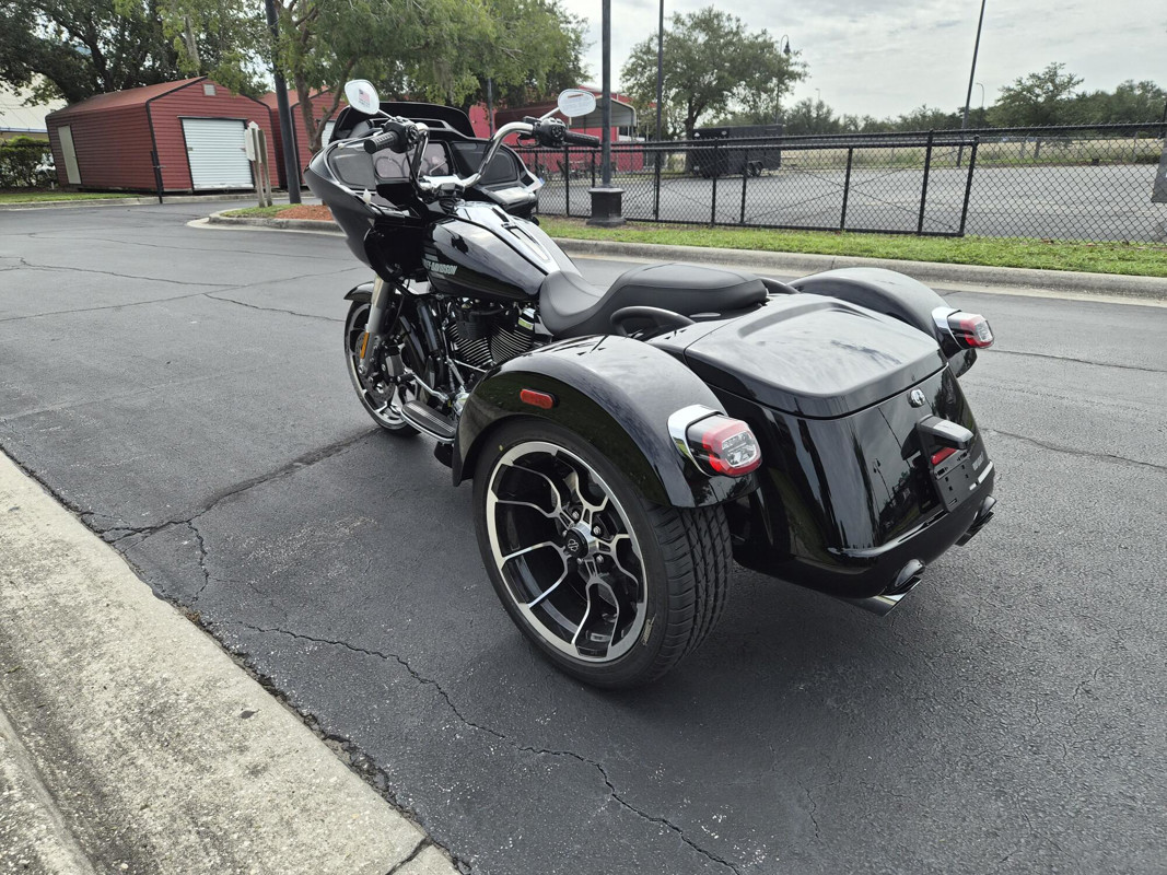 Road Glide® 3
