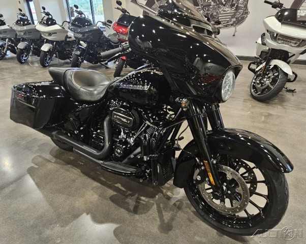 Street Glide® Special