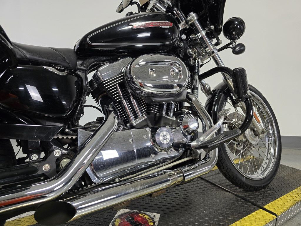 Sportster® 1200 Custom 