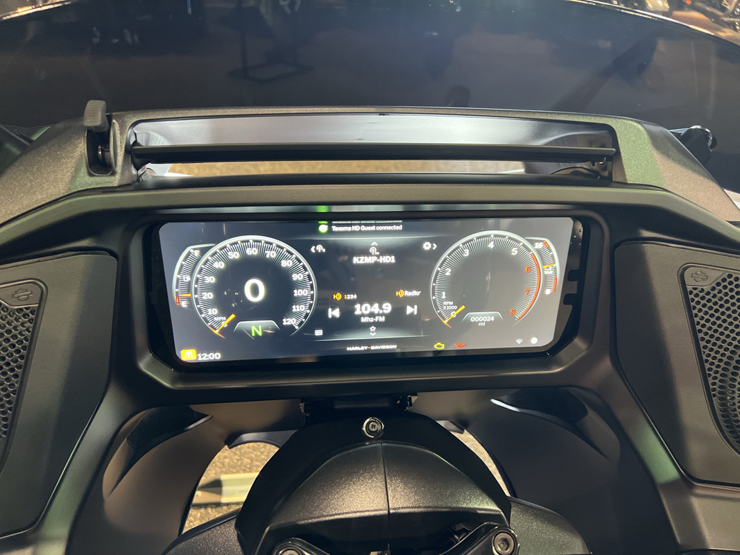 Road Glide®
