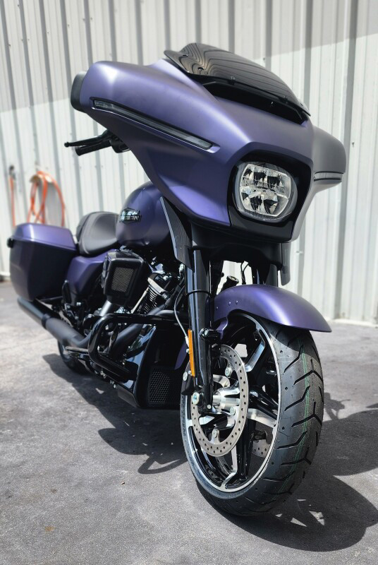 Street Glide®