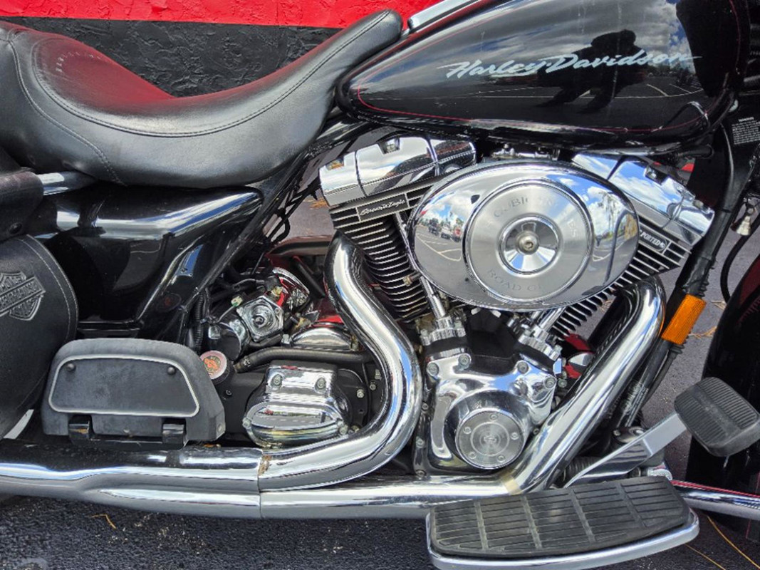 Road Glide®