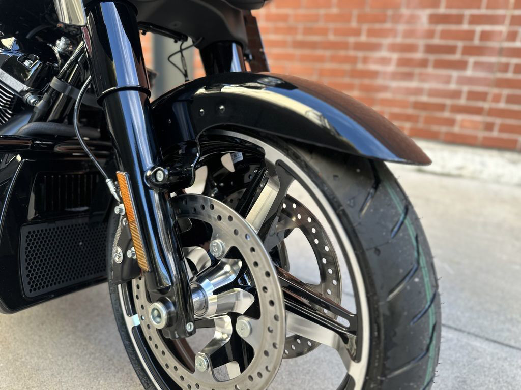 Street Glide®