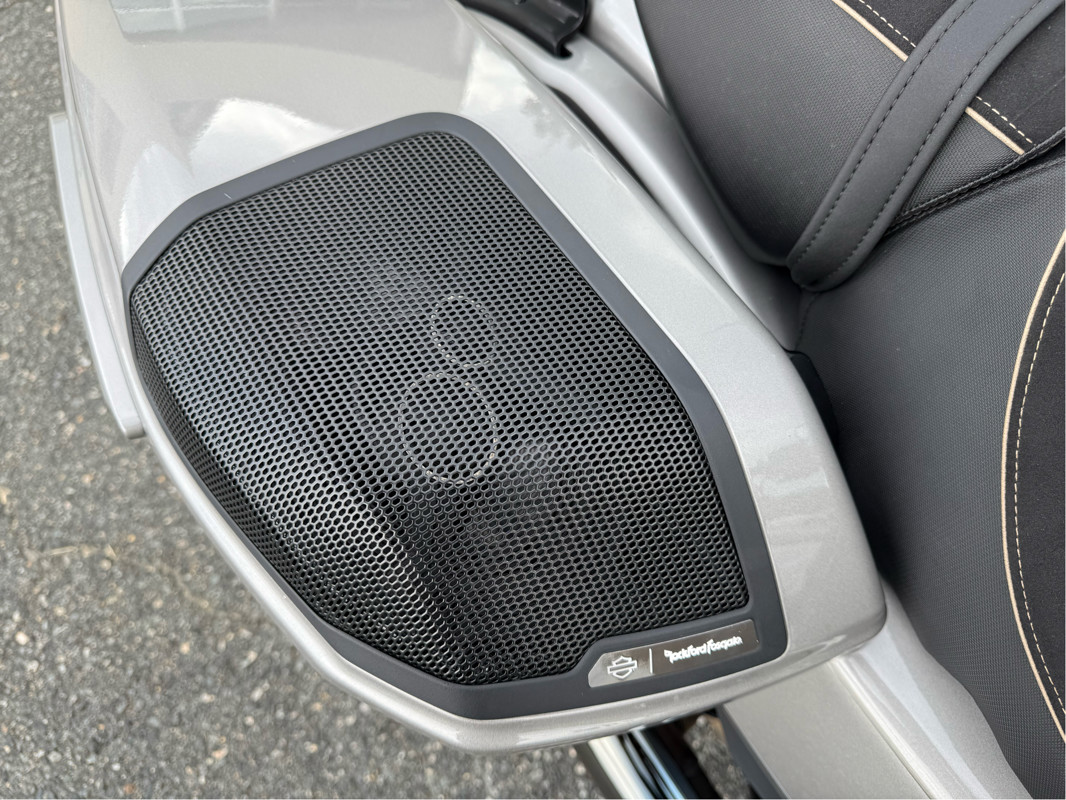 CVO® Road Glide®